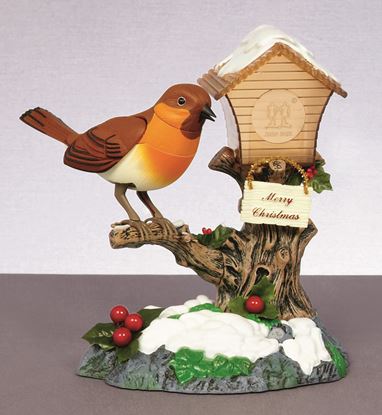 Premier-Robin-Bird-On-Bird-House-Singing