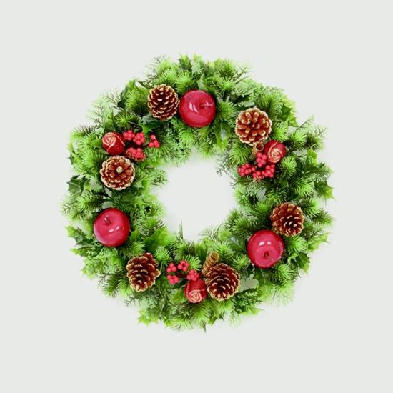 Premier-Plastic-Wreath