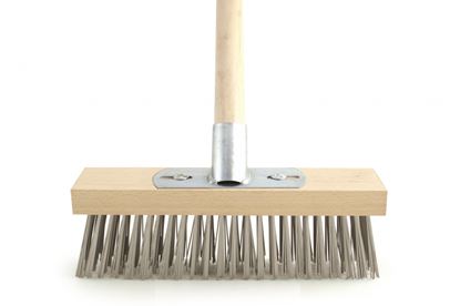 Bentley-Wire-Brush-with-Bracket-and-Wooden-Handle