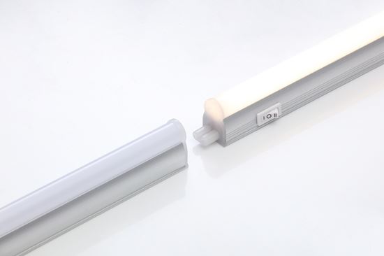 Culina-Legare-LED-Under-Cabinet-Aluminium-Link-Light