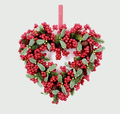 Premier-Berry--Leaf-Heart-Wreath