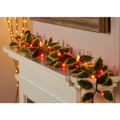 Premier-Holly-Berry-Garland-With-35-LEDs
