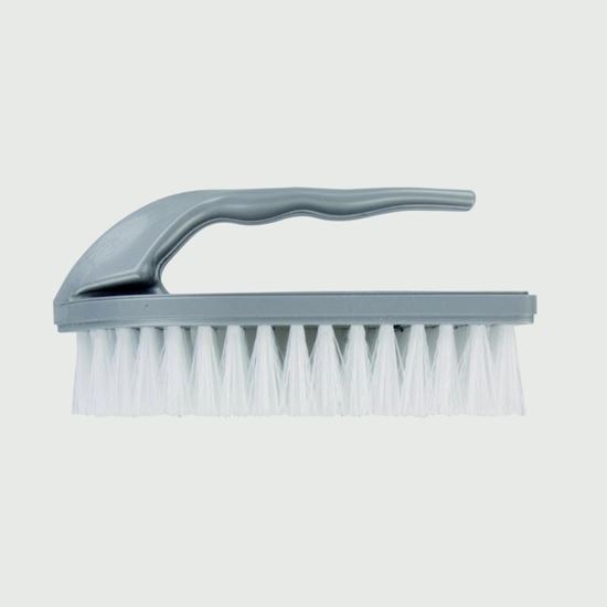 Elliott-Scrubbing-Brush-With-Handle