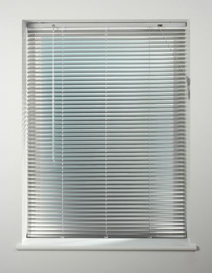 Universal-Aluminium-Venetian-Blind-180cm