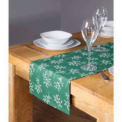 Premier-Green-Mistletoe-Runner