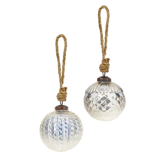 Premier-Silver-Lattice-Ribbed-Glass-Bauble