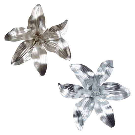 Premier-Metallic-Flower-Clip-On