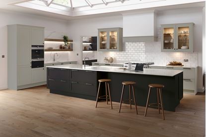 Chippendale-Signature-Painted-Kitchen
