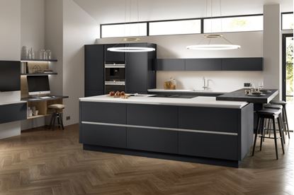 Chippendale-Oblique-Painted-Kitchen