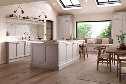 Chippendale-Sterling-Painted-Kitchen