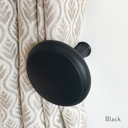 Jones-Interiors-Shore-Wood-Holdback