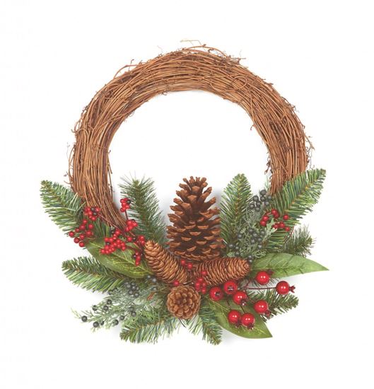 premier-natural-red-berry-rattan-wreath