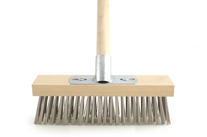 bentley-wire-brush-with-bracket-and-wooden-handle