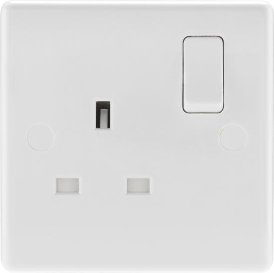 bg-single-pole-1-gang-switched-socket