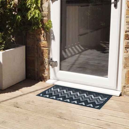 groundsman-scrape-n-sorb-mat-40-x-60cm