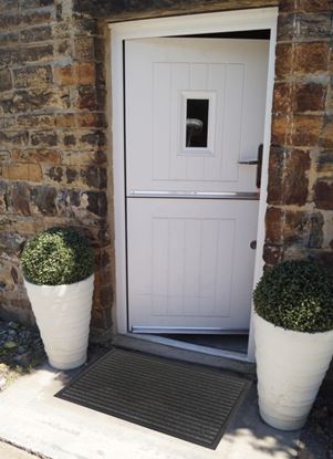 groundsman-durable-tough-scraper-doormat-at-45-x-75cm