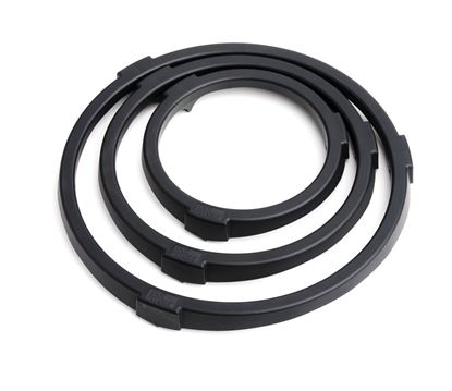 pot-mate-discreet-plant-pot-feet