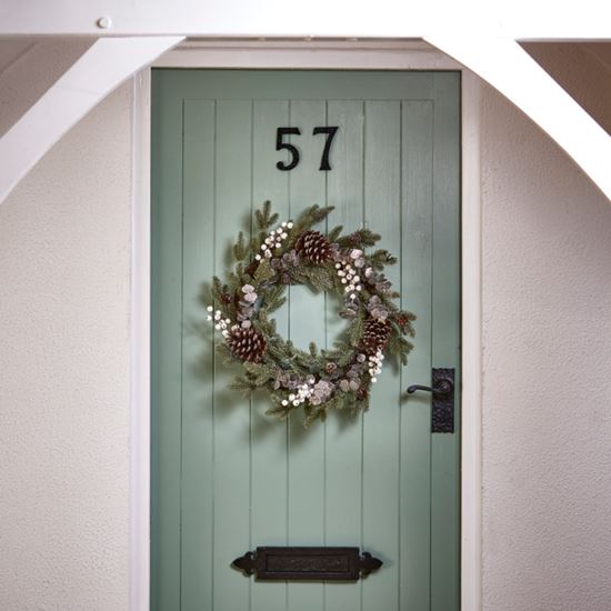 premier-frozen-cone-wreath-pe