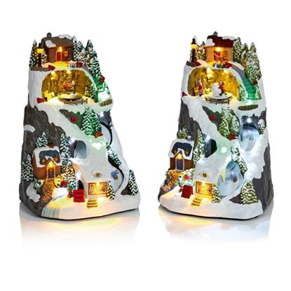 premier-lit-snow-mountain-scene