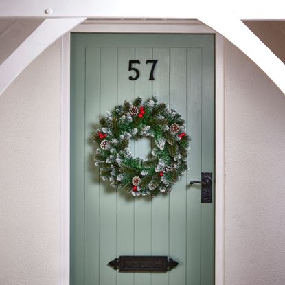 premier-snow-tipped-wreath-cone--berry
