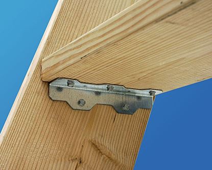 simpson-strong-tie-stair-tread-angle
