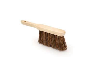 hills-bassine-hand-brush
