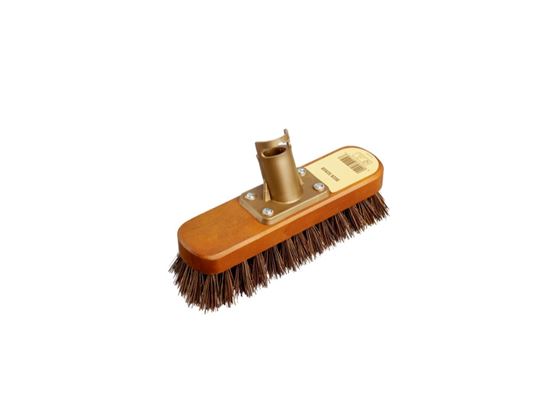groundsman-deck-scrub