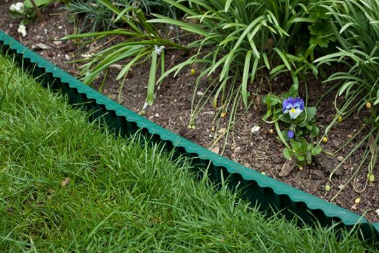 ambassador-plastic-lawn-edge