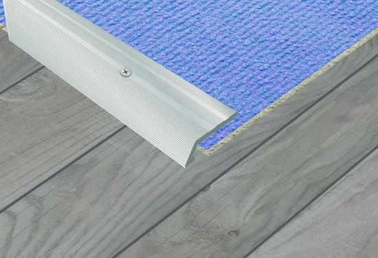 supadec-gold-effect-floor-vinyl-edge
