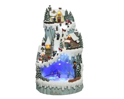 kaemingk-led-mountain-with-ice-skating