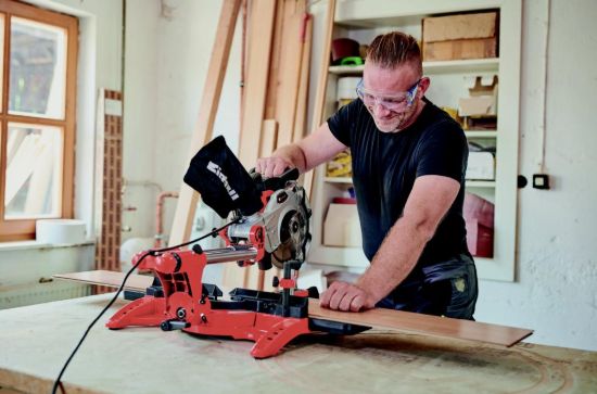 einhell-double-bevel-sliding-mitre-saw-210