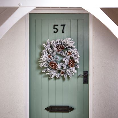 premier-flocked-pe-wreath-with-cones